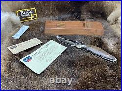 2009 Buck 419WASLE American Walnut Kalinga Knife Walnut Handle Mint Box #39 B8