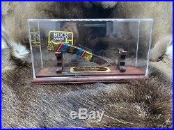 Buck David Yellowhorse 112 custom Sacred Eagle Knife In Covered Display Case