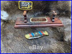 Buck David Yellowhorse 112 custom Sacred Eagle Knife In Covered Display Case