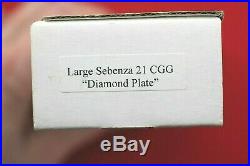 Chris Reeve Large Sebenza 21 2010 Diamond Plate S30v, Silver Contrast Knife