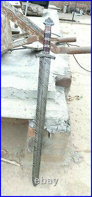 Custom Handmade Sword 36 Damascus Steel Hunting Viking Sword Twist Wire Pattern