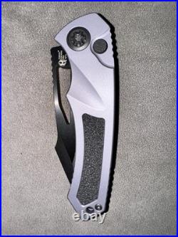 Heretic Pariah Manual Drop Point DLC Magnacut Blade Gray Aluminum Handle
