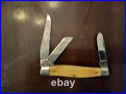 Moore Maker Inc. Matador, TX. LG. Stockman 5302 knife in very good condition