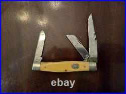 Moore Maker Inc. Matador, TX. LG. Stockman 5302 knife in very good condition