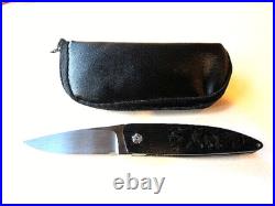 Pre Owned New John Arnold Oyster Black G10 & Shred Carbon Fiber Folder Knife
