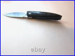 Pre Owned New John Arnold Oyster Black G10 & Shred Carbon Fiber Folder Knife