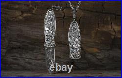 William Henry Pocket Knife Necklace Yorick